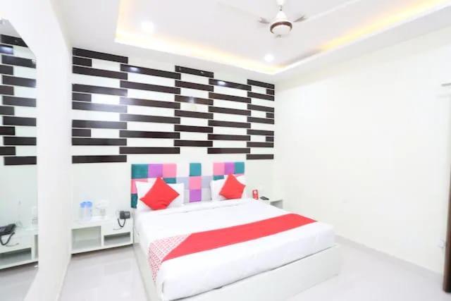 Hotel Laxmi Inn Haridwar Room photo